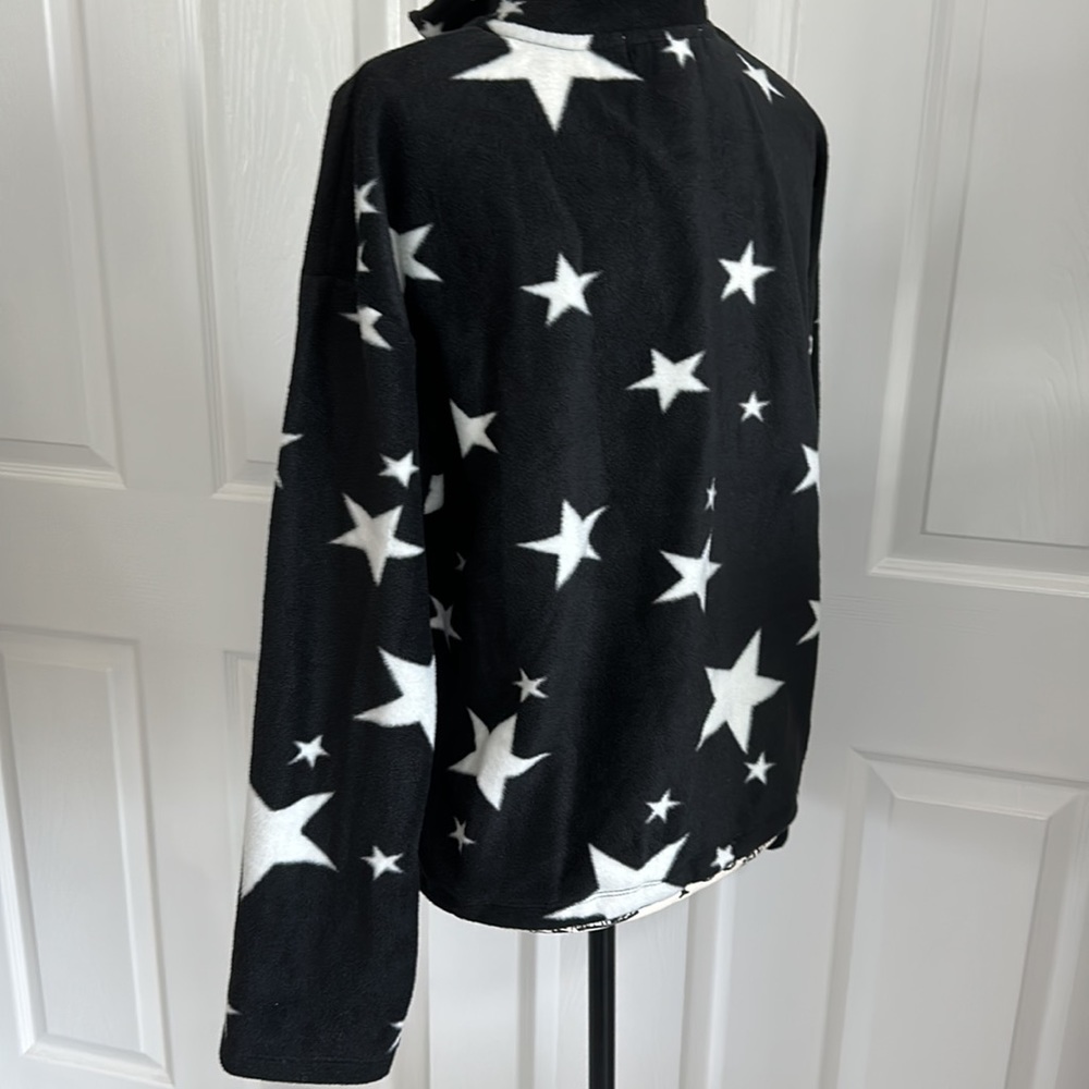 Fleece Pull Over - image 3